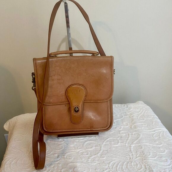 Vintage 90s 'Hunt Club' Saddle Brown Leather Crossbody Handbag - Picture 1 of 12